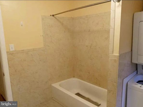 4604 Kingsessing Avenue, Philadelphia PA 19143