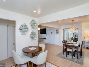 48 Bonnie Gellman Court B48, Philadelphia PA 19114