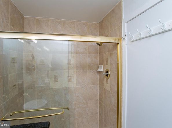 48 Bonnie Gellman Court B48, Philadelphia PA 19114