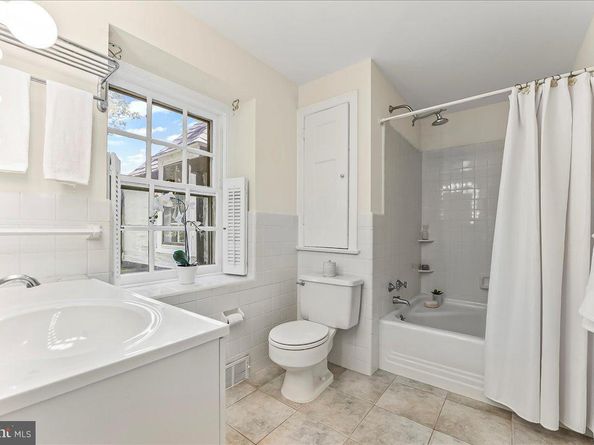 716 Old Gulph Road, Bryn Mawr PA 19010