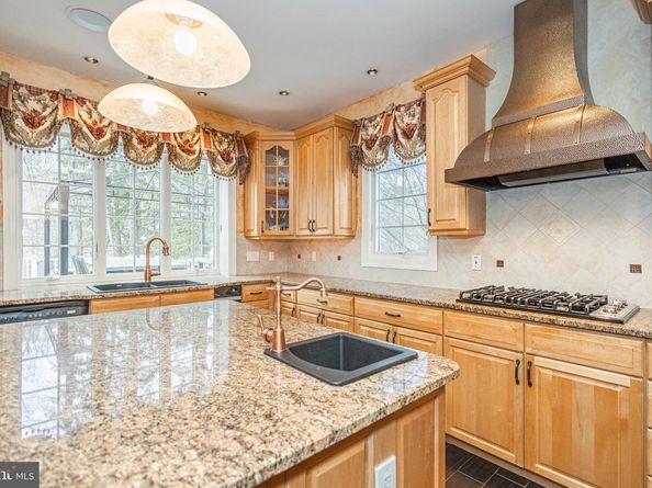 52 Woodside Lane, New Hope PA 18938
