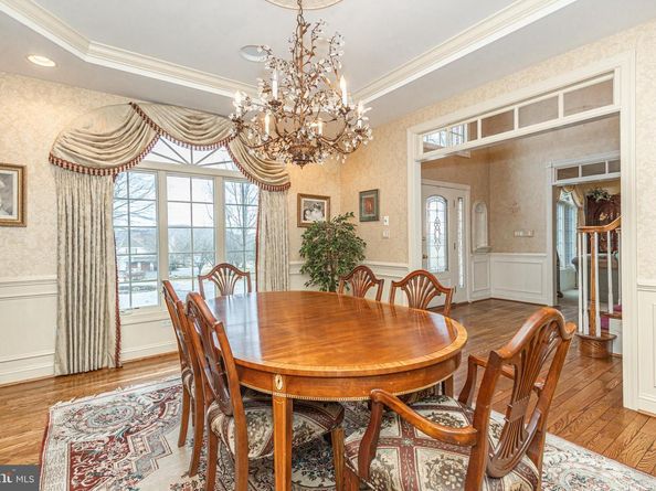 52 Woodside Lane, New Hope PA 18938