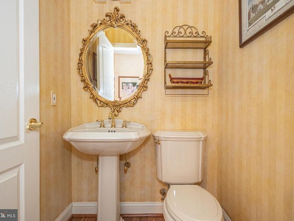 52 Woodside Lane, New Hope PA 18938