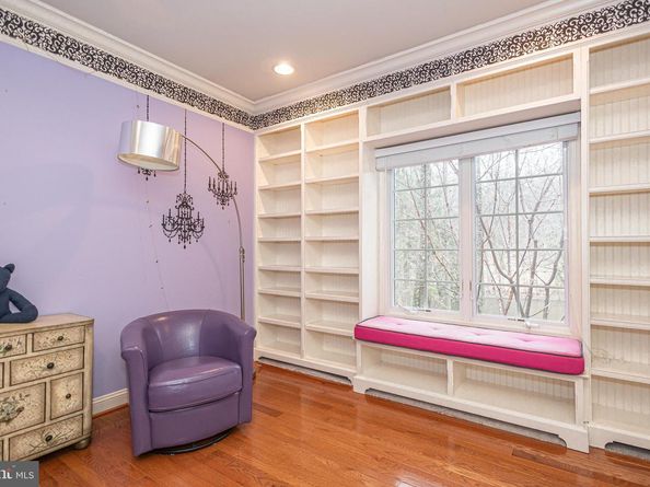 52 Woodside Lane, New Hope PA 18938