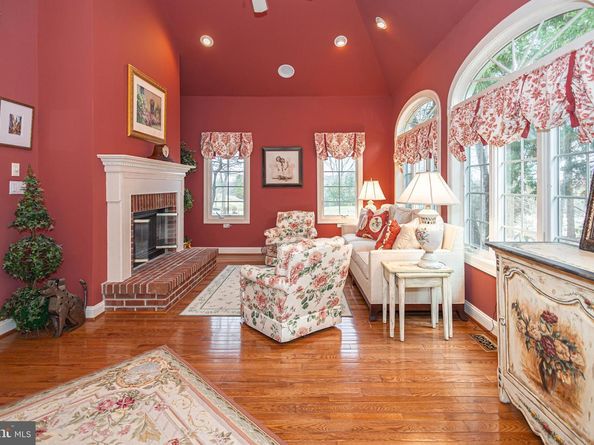 52 Woodside Lane, New Hope PA 18938