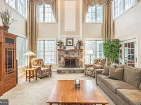52 Woodside Lane, New Hope PA 18938