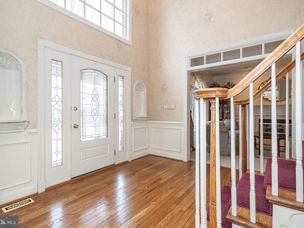 52 Woodside Lane, New Hope PA 18938