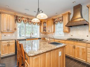 52 Woodside Lane, New Hope PA 18938