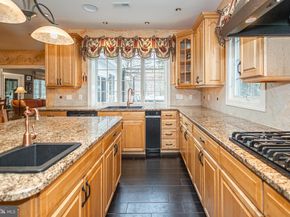 52 Woodside Lane, New Hope PA 18938