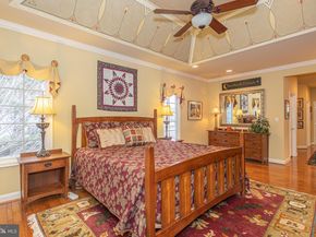 52 Woodside Lane, New Hope PA 18938