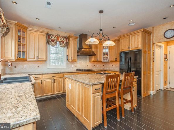 52 Woodside Lane, New Hope PA 18938