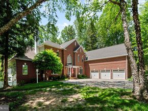 52 Woodside Lane, New Hope PA 18938
