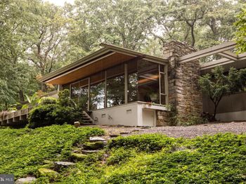 301 Hughes Road