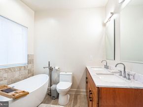 5664 Gainor Road, Philadelphia PA 19131