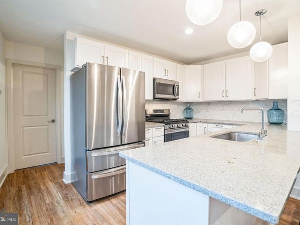 5664 Gainor Road, Philadelphia PA 19131