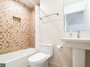5664 Gainor Road, Philadelphia PA 19131