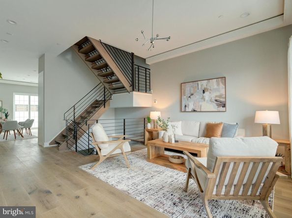 2616 S 18TH Street 13, Philadelphia PA 19145