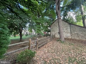 200 Hillcrest Avenue, Philadelphia PA 19118