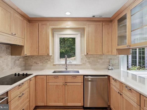5110 Duvall Drive, Bethesda MD 20816