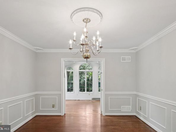 5110 Duvall Drive, Bethesda MD 20816