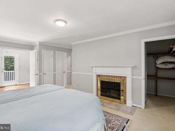 5110 Duvall Drive, Bethesda MD 20816