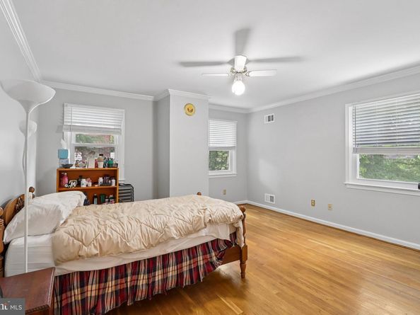 5110 Duvall Drive, Bethesda MD 20816