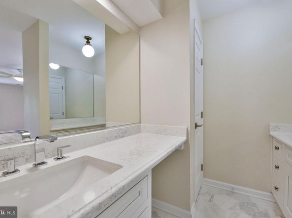 9912 Conestoga Way, Potomac MD 20854