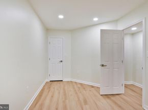 9912 Conestoga Way, Potomac MD 20854