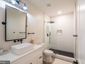 2001 S Norwood Street, Philadelphia PA 19145