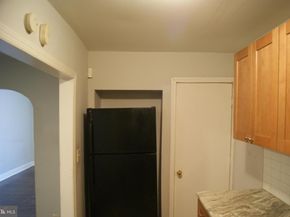 2515 S 73rd Street, Philadelphia PA 19142