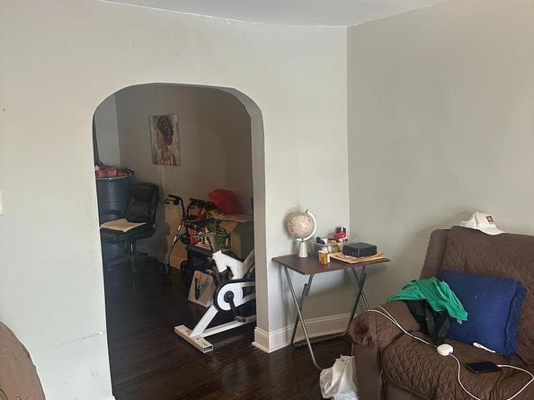 2515 S 73rd Street, Philadelphia PA 19142