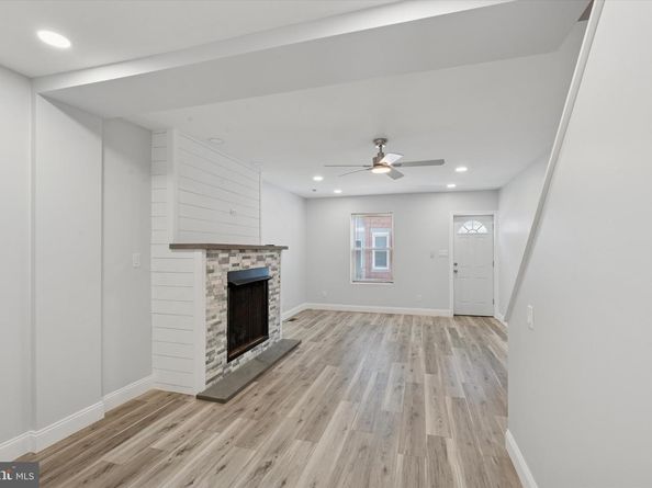 408 Durfor Street, Philadelphia PA 19148