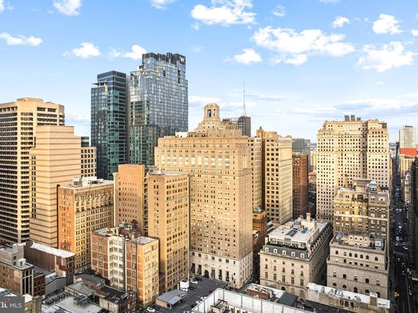 111 S 15TH Street 1810, Philadelphia PA 19102