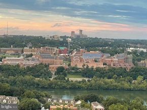 1781 N Pierce Street 2201, Arlington VA 22209