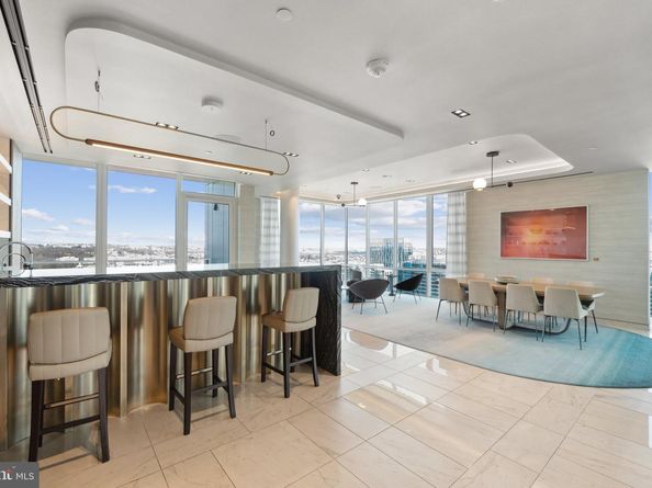 1781 N Pierce Street 2201, Arlington VA 22209