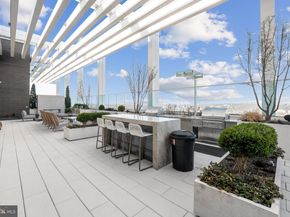 1781 N Pierce Street 2201, Arlington VA 22209