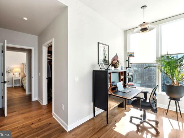 1781 N Pierce Street 2201, Arlington VA 22209