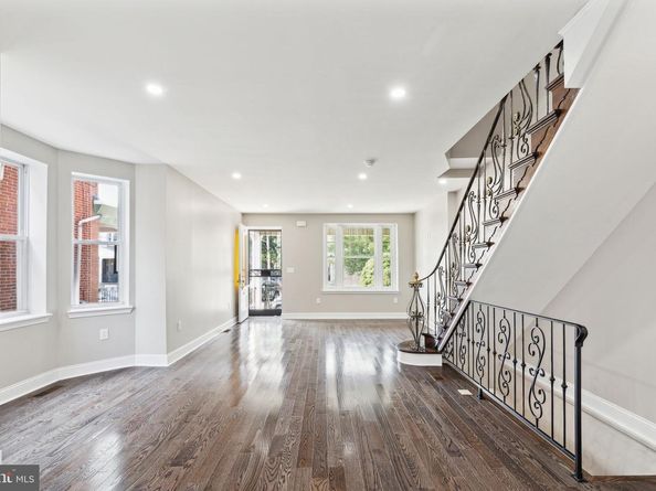 1821 W Porter Street, Philadelphia PA 19145
