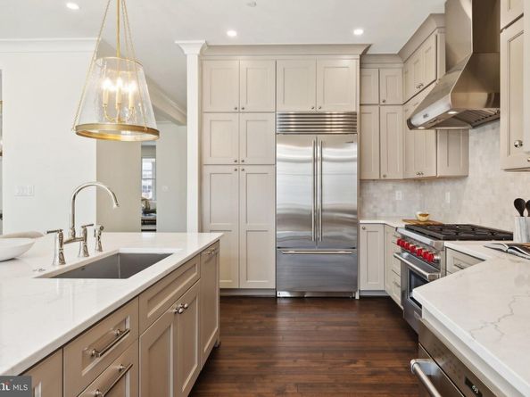 5115 42nd Street NW, Washington DC 20016