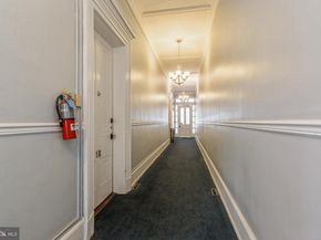 1016 Spruce Street 2F, Philadelphia PA 19107