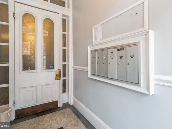 1016 Spruce Street 2F, Philadelphia PA 19107