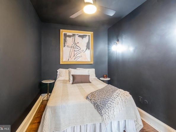 1016 Spruce Street 2F, Philadelphia PA 19107