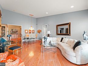 210 Shady Brook Drive, Langhorne PA 19047