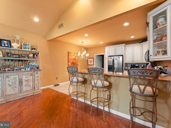 210 Shady Brook Drive, Langhorne PA 19047