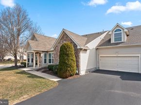210 Shady Brook Drive, Langhorne PA 19047