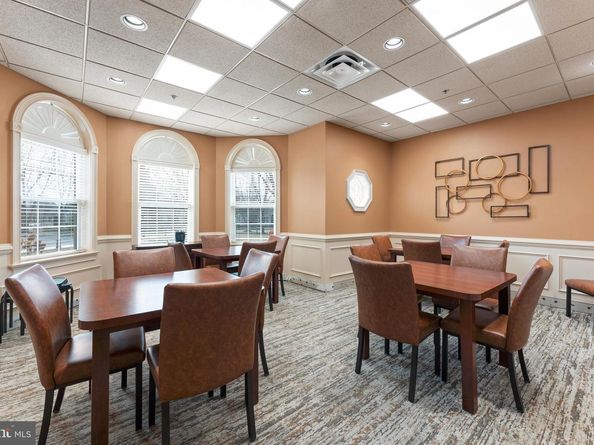 210 Shady Brook Drive, Langhorne PA 19047