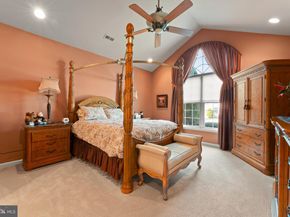 210 Shady Brook Drive, Langhorne PA 19047