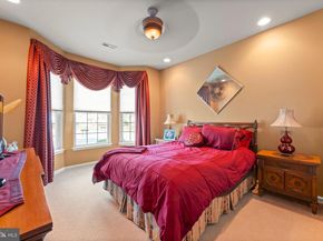 210 Shady Brook Drive, Langhorne PA 19047