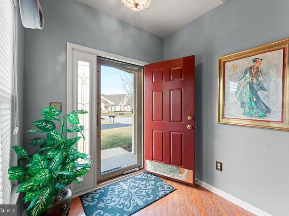 210 Shady Brook Drive, Langhorne PA 19047