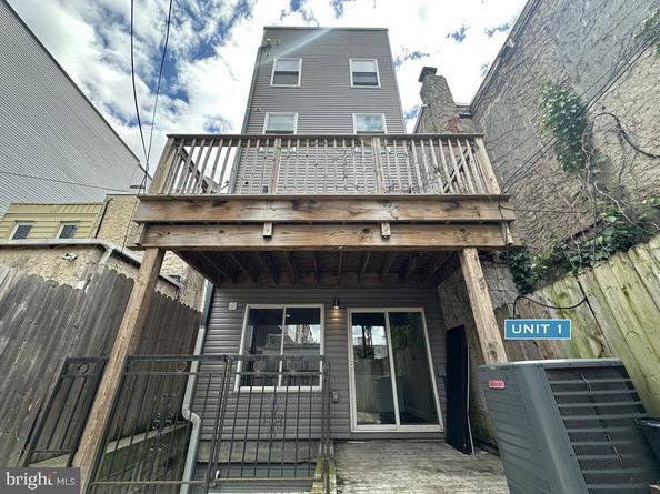 1606 Point Breeze Avenue, Philadelphia PA 19145